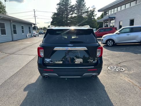 Used 2020 Ford Explorer Limited AWD/4WD image 4