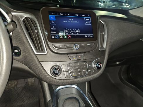 Used 2024 Chevrolet Malibu LT image 18