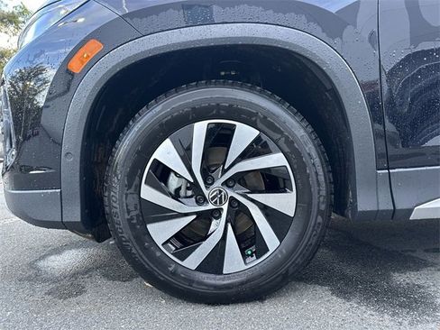 New 2025 Volkswagen Tiguan S image 11