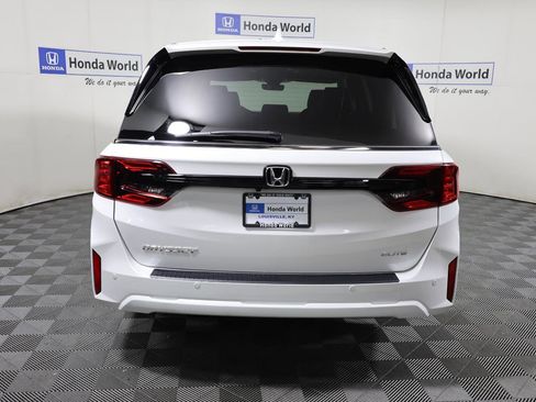 New 2026 Honda Odyssey Elite image 4