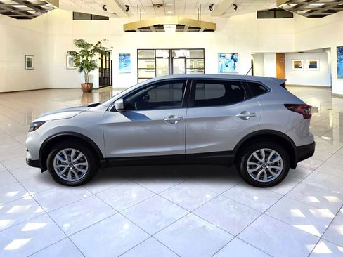 Certified 2021 Nissan Rogue Sport S image 4