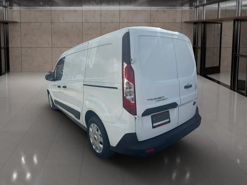 Used 2022 Ford Transit Connect XLT FWD image 5