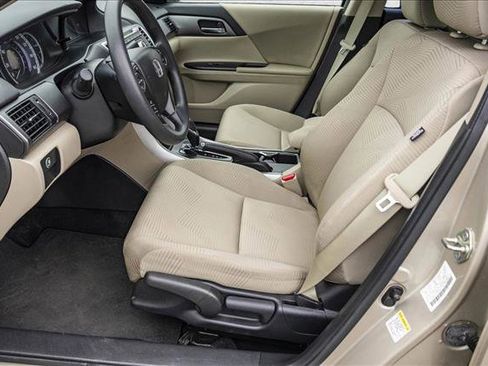 Used 2014 Honda Accord LX image 11