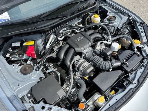 Used 2024 Toyota GR86 Premium image 10