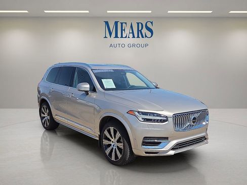 Certified 2023 Volvo XC90 T8 Plus w/ Protection Package Premier image 8