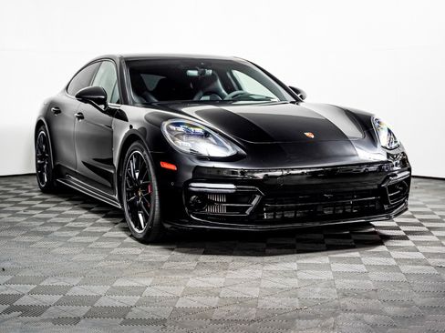 Certified 2019 Porsche Panamera GTS AWD/4WD image 8