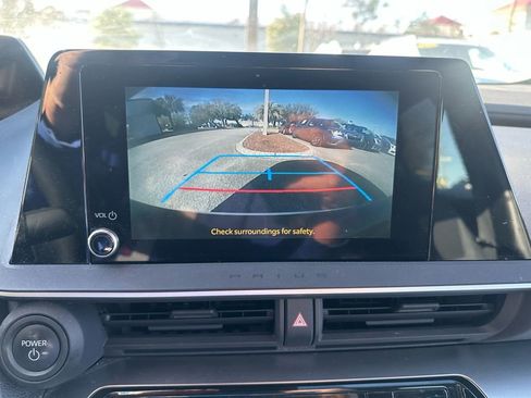 Used 2023 Toyota Prius LE image 28