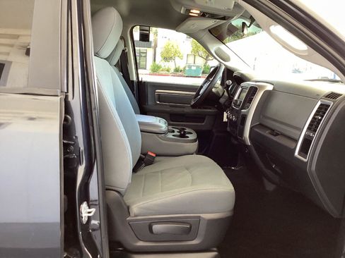 Used 2017 RAM 2500 SLT AWD/4WD image 14