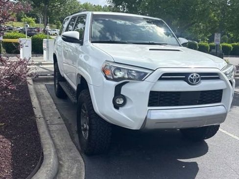 Used 2021 Toyota 4Runner TRD Off-Road Premium AWD/4WD image 4