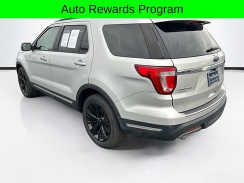 Used 2018 Ford Explorer Limited image 5