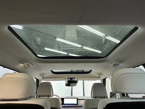 Used 2025 Hyundai Santa Fe Calligraphy image 22