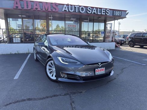 Used 2017 Tesla Model S 75 RWD image 1
