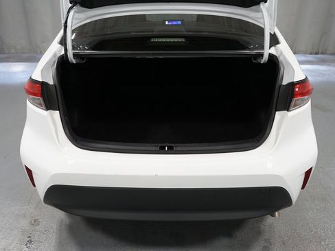 Certified 2023 Toyota Corolla LE image 31