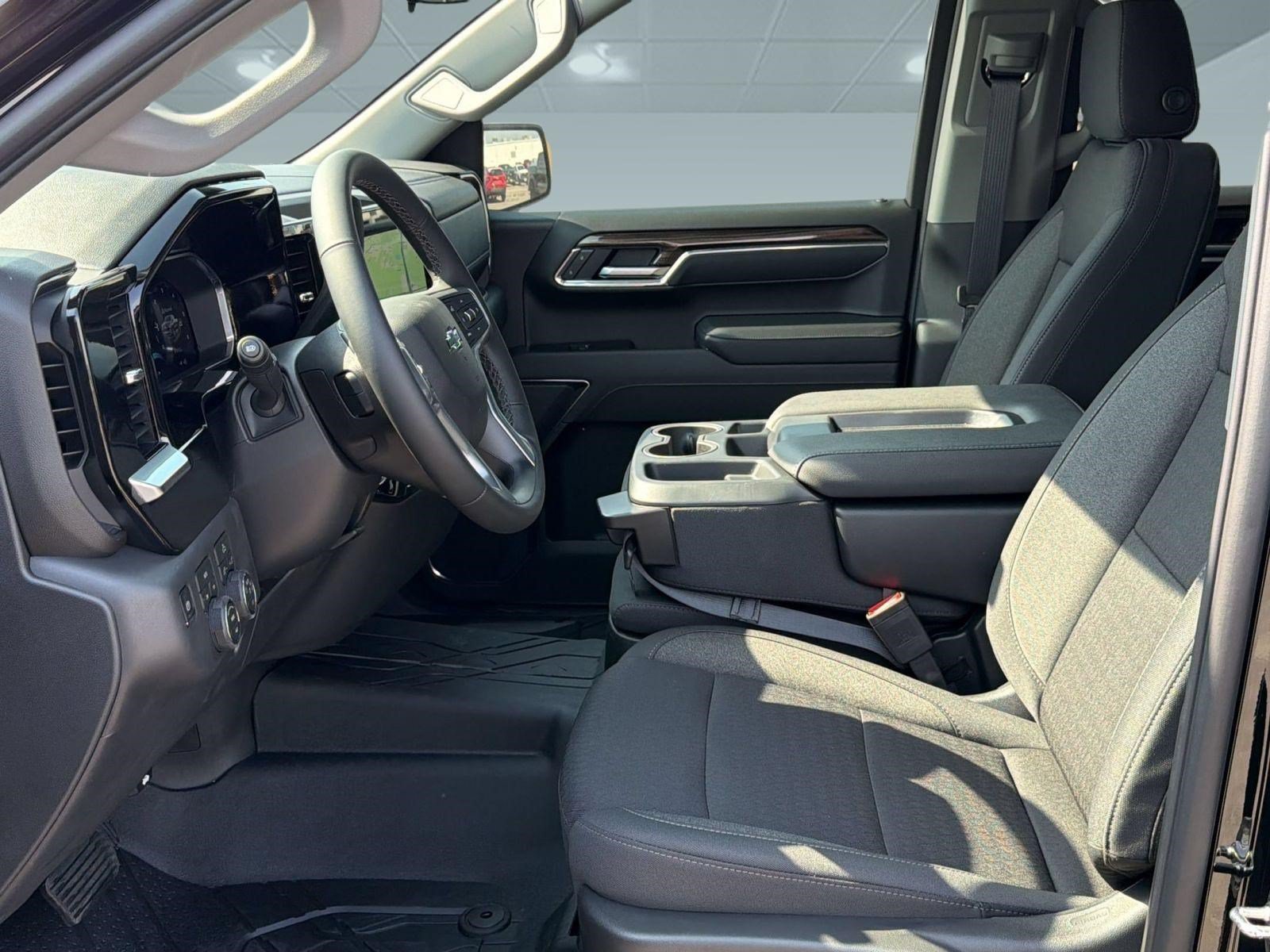 New 2026 Chevrolet Silverado 1500 RST w/ Protection Package AWD/4WD image 5