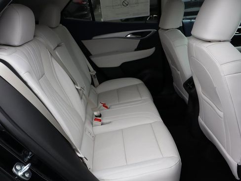 New 2026 Buick Envision Avenir image 24