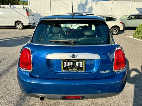 Used 2014 MINI Cooper 2-Door Hardtop image 4