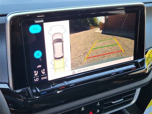 New 2026 Volkswagen Atlas Cross Sport SEL image 15