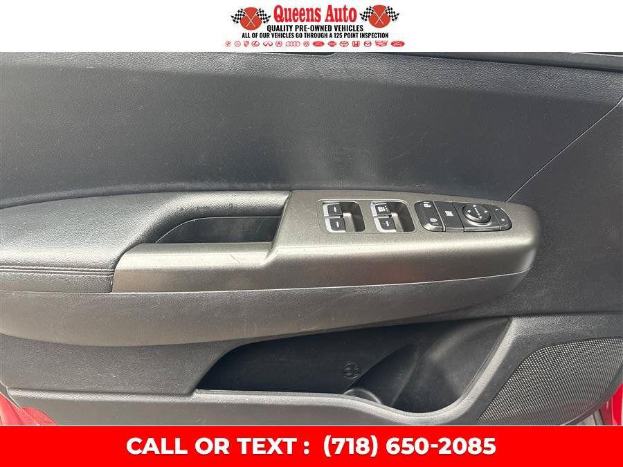 Used 2021 Kia Sportage LX AWD/4WD image 20