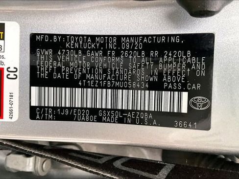 Used 2021 Toyota Avalon XSE image 6