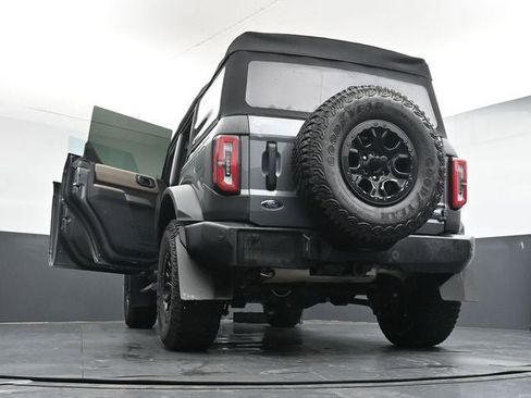 Used 2023 Ford Bronco Wildtrak AWD/4WD image 38