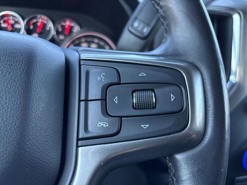Used 2022 Chevrolet Silverado 1500 LT image 17