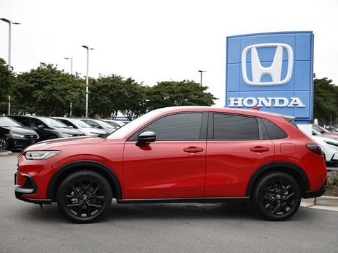 Used 2024 Honda HR-V Sport image 4