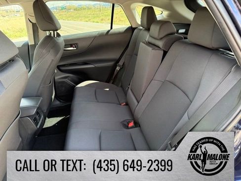 Used 2024 Toyota Venza LE AWD/4WD image 25