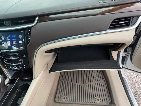 Used 2016 Cadillac XTS Luxury w/ Driver Awareness Package FWD image 18