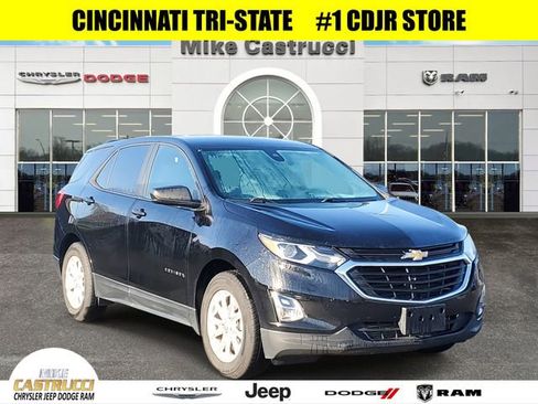 Used 2020 Chevrolet Equinox LS w/ LS Convenience Package image 1