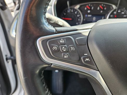 Used 2022 Chevrolet Equinox LT image 19
