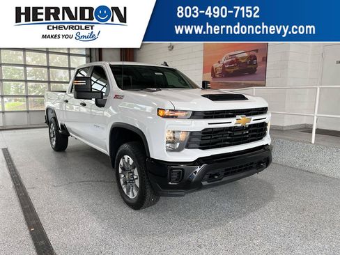 New 2026 Chevrolet Silverado 2500 Custom w/ Custom Convenience Package AWD/4WD image 1