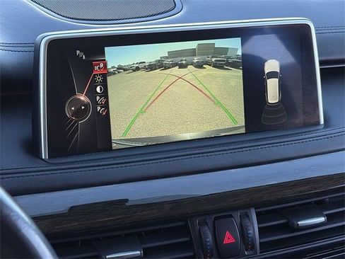 Used 2015 BMW X5 xDrive50i image 29