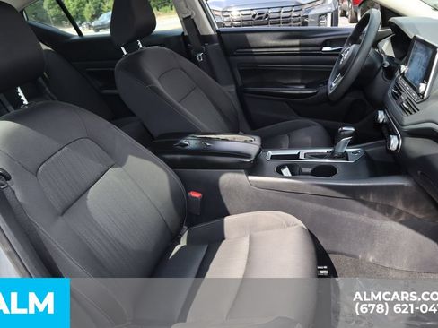 Used 2020 Nissan Altima 2.5 S FWD image 23