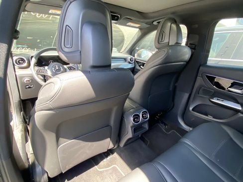 Certified 2026 Mercedes-Benz GLC 300 image 10