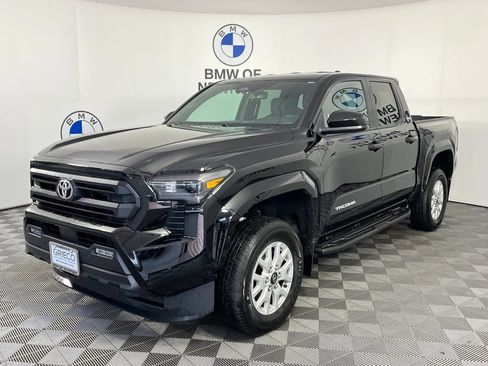 Used 2024 Toyota Tacoma SR5 AWD/4WD image 3