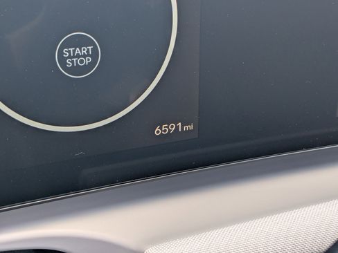 Certified 2025 Hyundai Tucson Limited image 34