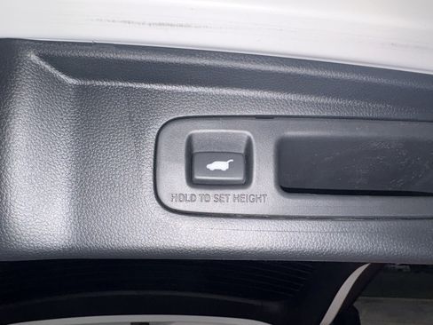Certified 2025 Honda CR-V EX-L image 34