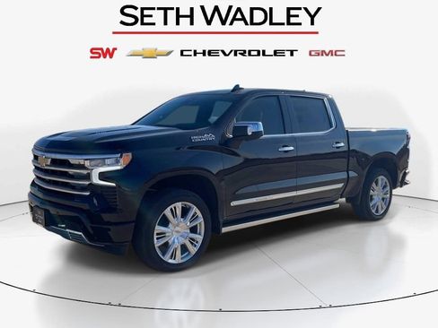 New 2025 Chevrolet Silverado 1500 High Country image 3