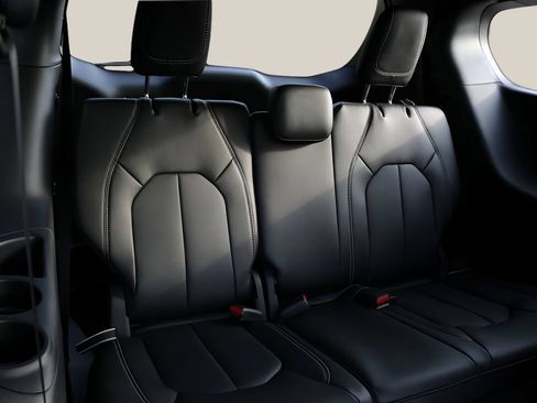 New 2026 Chrysler Pacifica Select FWD image 22