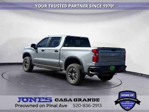 Used 2024 Chevrolet Silverado 1500 ZR2 w/ Technology Package AWD/4WD image 4