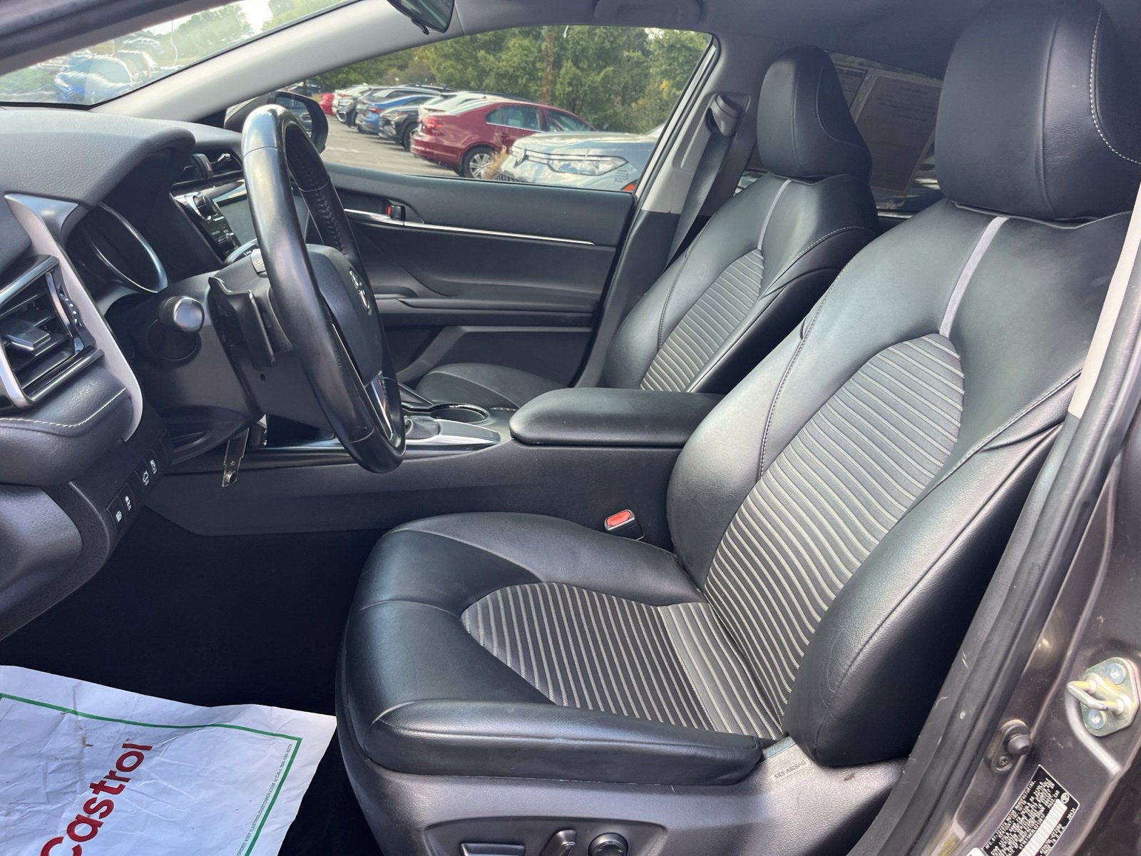 Used 2020 Toyota Camry SE FWD image 28
