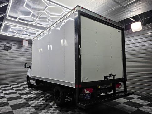 Used 2024 Mercedes-Benz Sprinter 4500 image 6