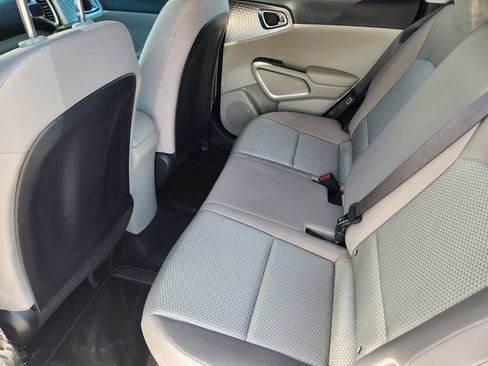 Certified 2024 Kia Soul LX FWD image 11