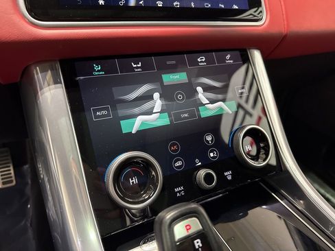 Used 2020 Land Rover Range Rover Sport HST image 23