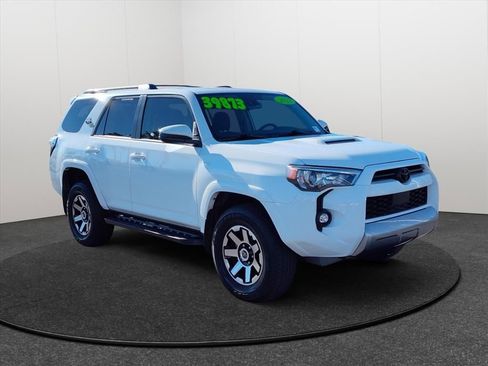 Used 2022 Toyota 4Runner TRD Off-Road image 5