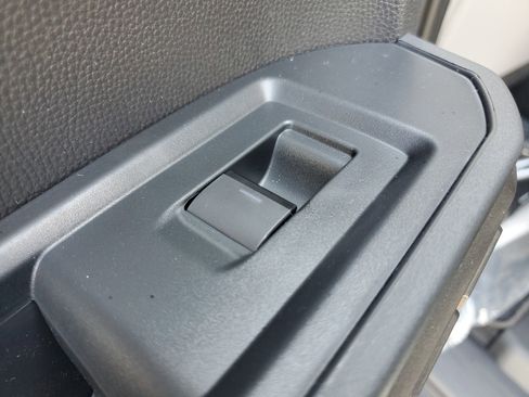 New 2025 Toyota Tacoma TRD Off-Road image 16