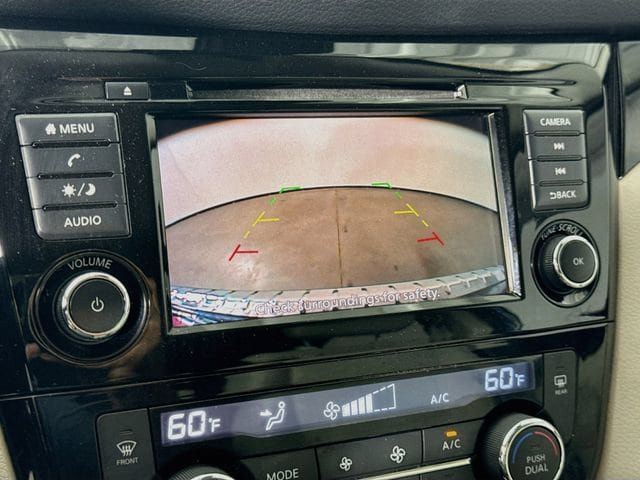 Used 2022 Nissan Rogue Sport SV FWD image 13