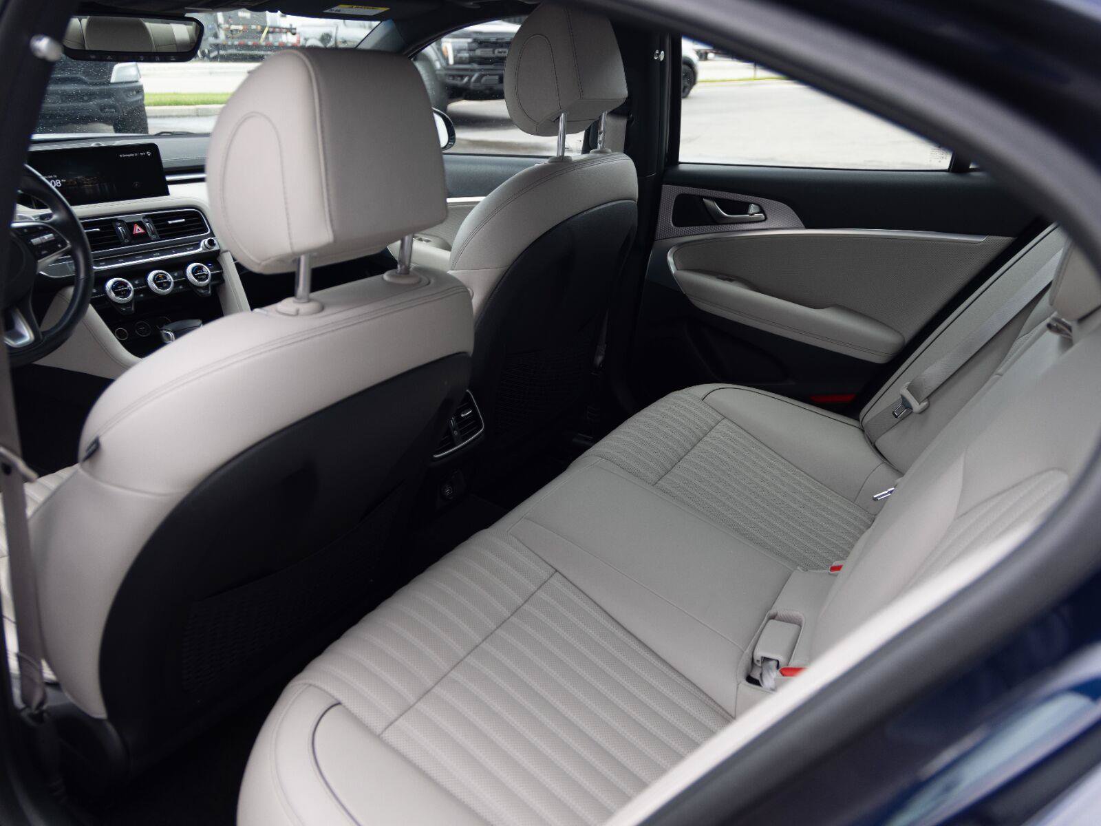 Used 2023 Genesis G70 2.0T w/ Sport Prestige Package AWD/4WD image 16