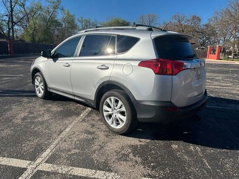 Used 2013 Toyota RAV4 Limited image 4