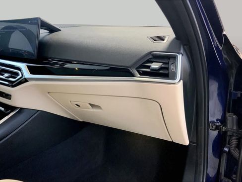 Certified 2023 BMW 330e xDrive w/ Premium Package AWD/4WD image 18